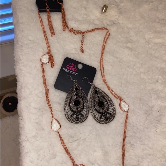 Jewelry - Picture 2 of 2